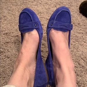 Bcbg cute blue suede loafers